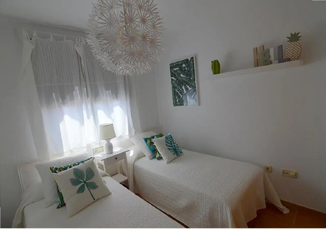 Villa Blue With Private Pool, Bbq, Wifi - Suitable For Families By Holidays Home 科拉雷侯