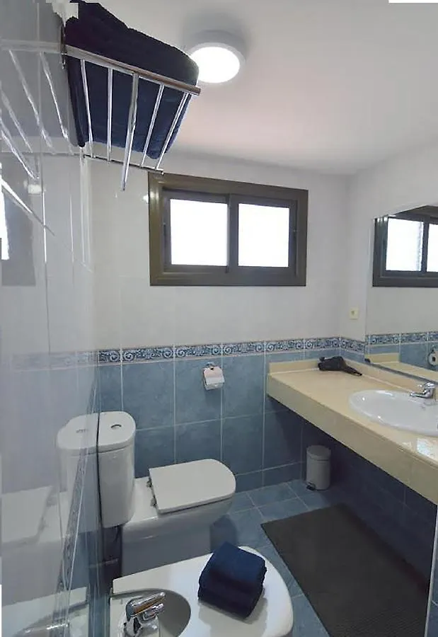 Villa Blue With Private Pool, Bbq, Wifi - Suitable For Families By Holidays Home 科拉雷侯